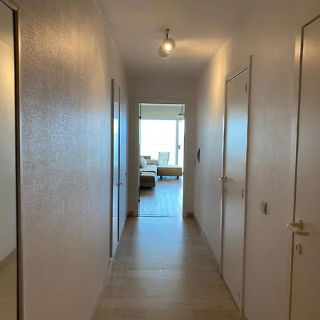 公寓 In With Garden