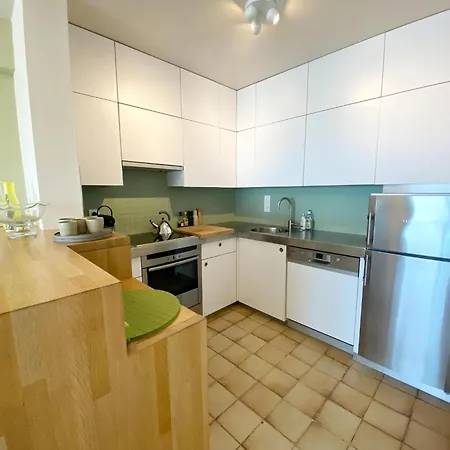 公寓 In With Garden