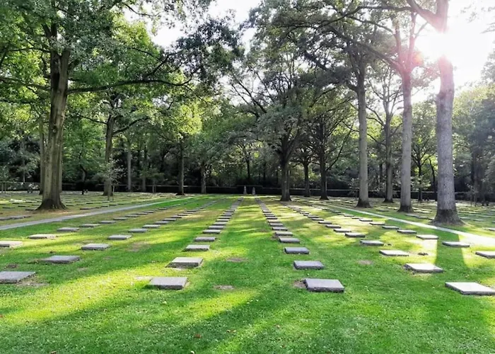 Апартаменты In With Garden *